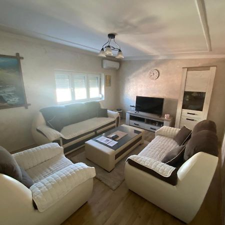 Apartman Niksic Exterior foto