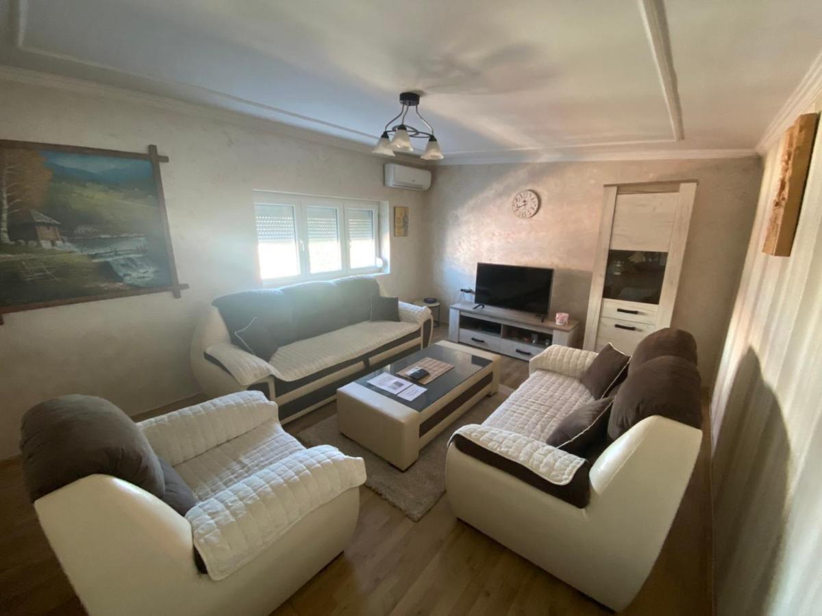 Apartman Niksic Exterior foto
